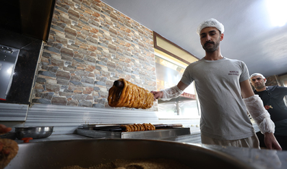 Düzce'de Ramazan Simidi Geleneği Sürüyor