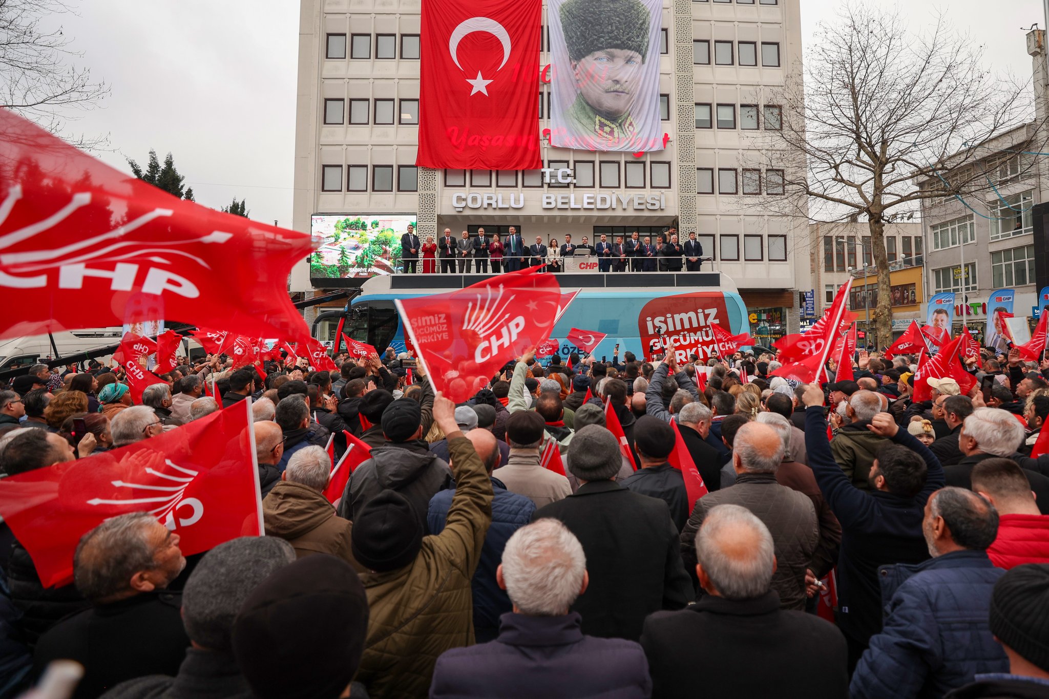 Chp Genel Başkanı Özel Akp'nin Ampulünü Gizliyorlar! (3)
