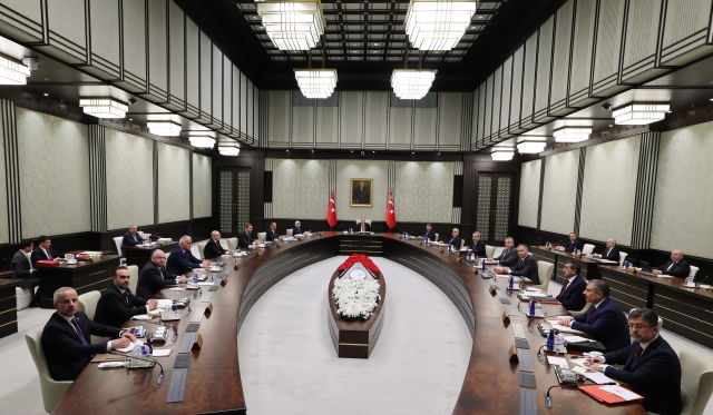 Cumhurbaşkanı Erdoğan Muhalefet, Emeklilerimizin Kafasını Karıştırıyor (3)