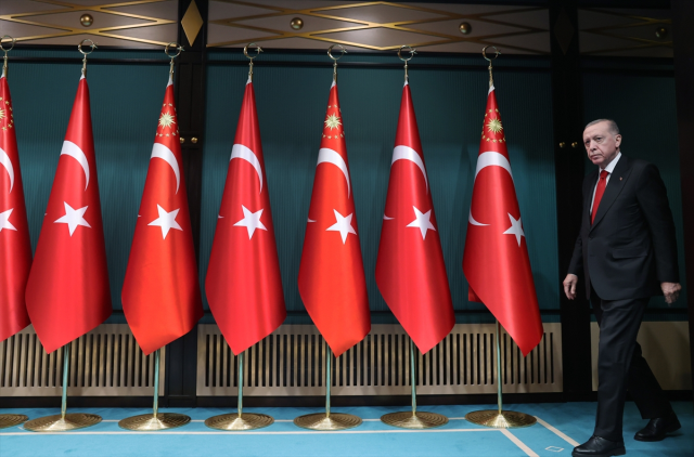 Cumhurbaşkanı Erdoğan Muhalefet, Emeklilerimizin Kafasını Karıştırıyor (4)