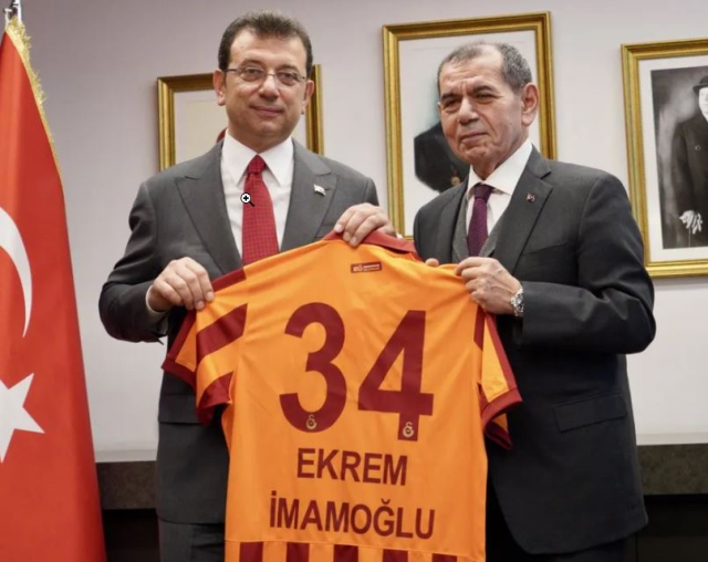 Dursun Ozbek E Imamoglu Nun Yaninda Kurum Ile 16910141 4411 M