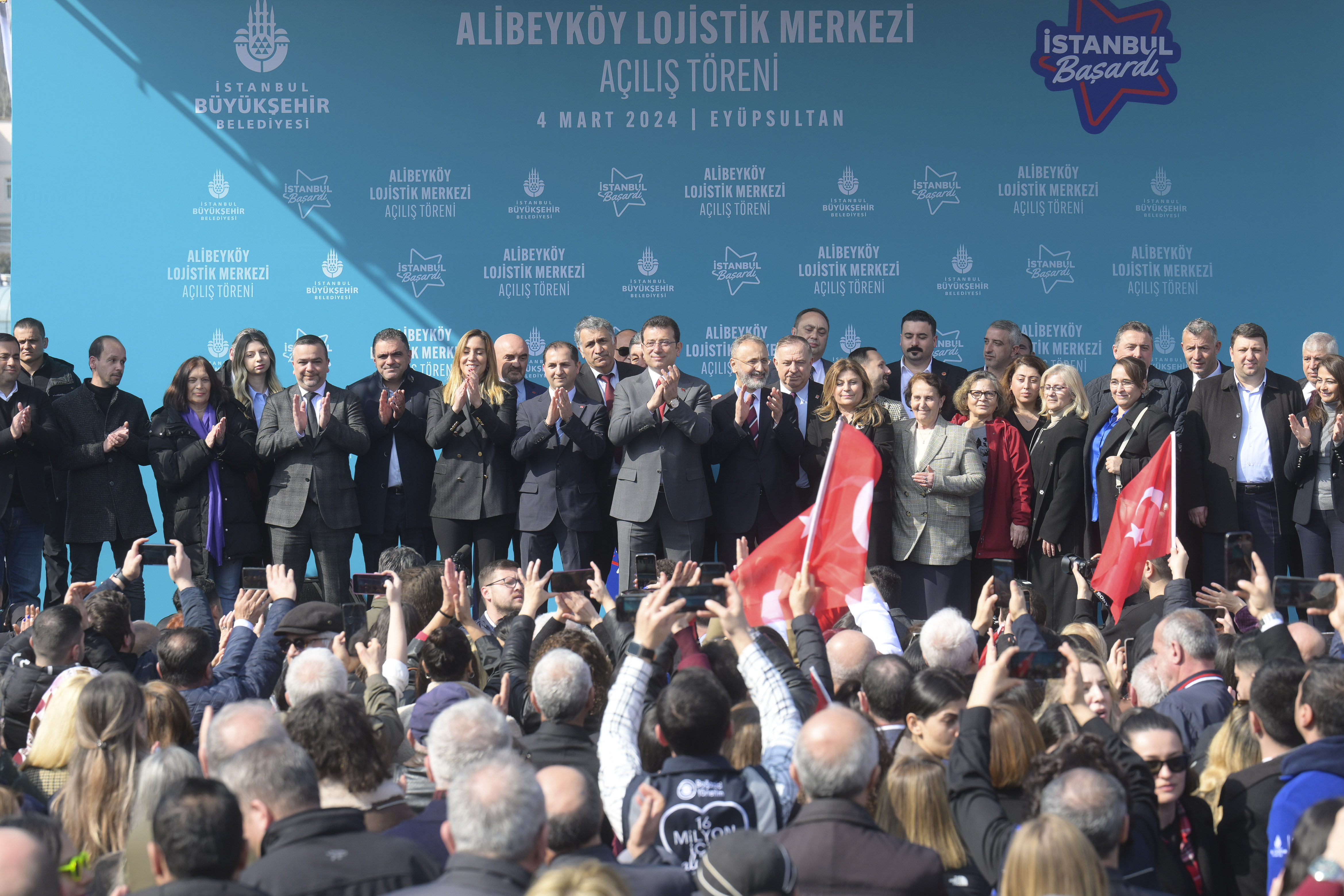 İmamoğlu Vites Yükselti Kurum'dan Çok Erdoğan'ı İşaret Etti (6)