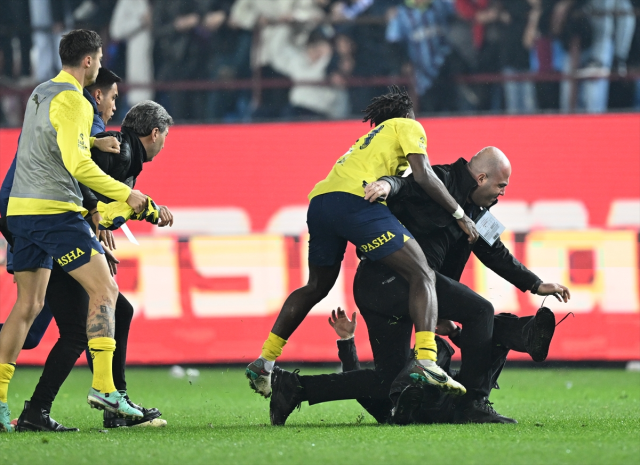 Trabzonspor Fenerbahce Macinin Sonunda 16955072 5405 M