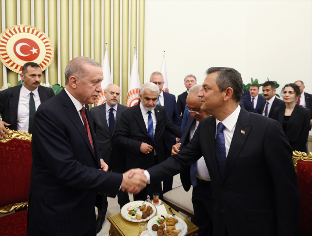 Cumhurbaskani Erdogan Ile Chp Lideri Ozel 17281778 1279 M