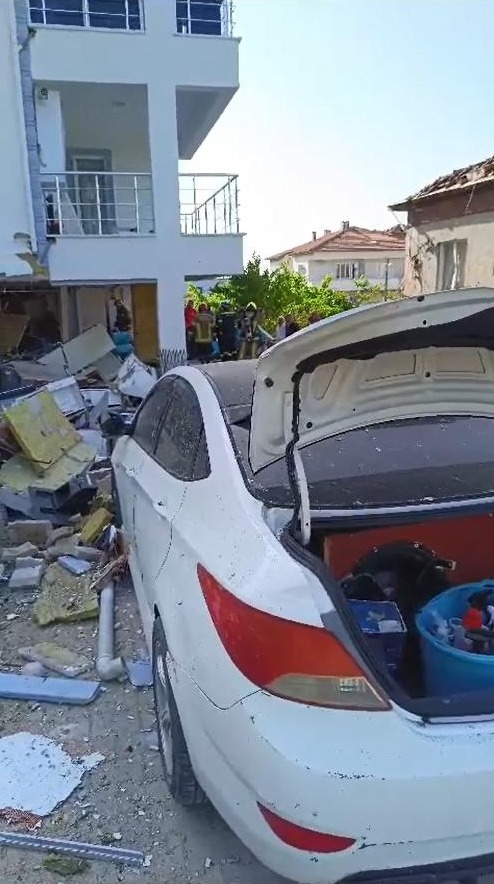 Bursa Da Ev Sahibiyle Tartisan Kiraci Daireyi 17351306 6234 M